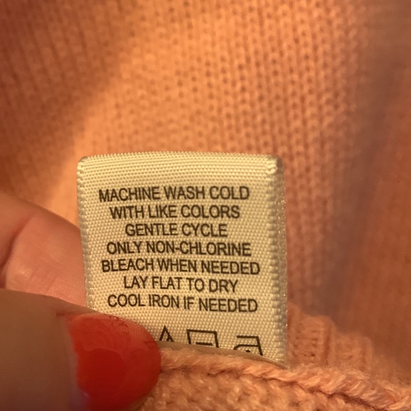 Ladies No Comment Sz Lg Frayed Smiley Face Cropped Sweater NWOT - Picture 5 of 6